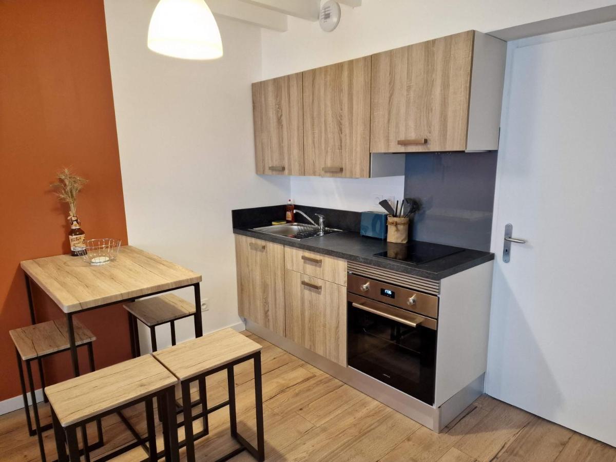 Logement De Caractere En Haute Ville De Quimperlé Exteriör bild